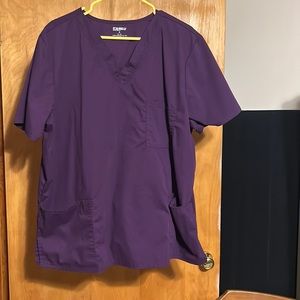 Scrub tops and scrub joggers only worn a couple of times